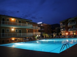 Night swimming pool